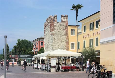 recommended restaurants in bardolino.